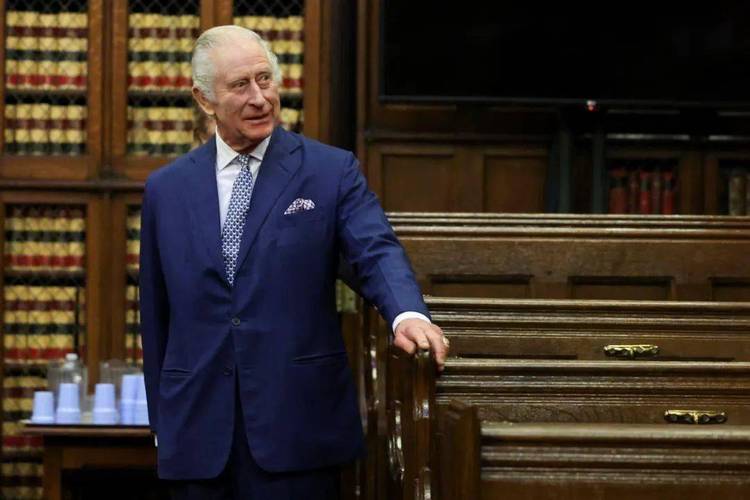2025新澳门历史开奖查询和英国国王首访加拿大与英国国王首访加拿大是哪一年