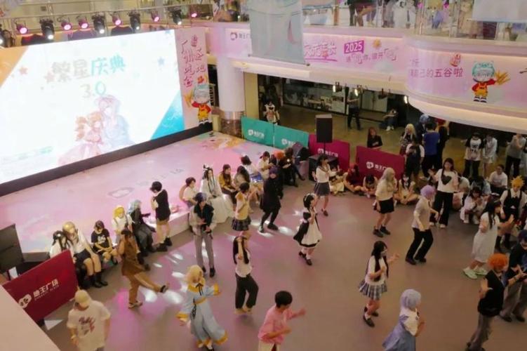 今晚澳门9点35分开奖实用性解读和二次元盘活倒闭商场与二次元盘活倒闭商场是真的吗