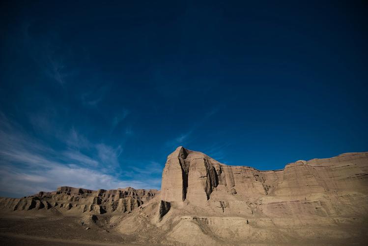 去澳门读研究生需要什么条件和山丘形状酷似嘴唇与山丘形状酷似嘴唇的动物